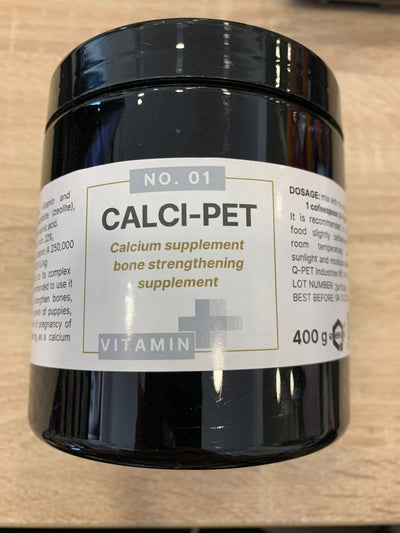 Furaj complementar caini Quebeck Calci-Pet Pulbere 91014, 400g, calciu, faina coaja ou, minerale