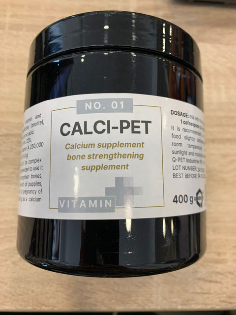 Furaj complementar caini Quebeck Calci-Pet Pulbere 91014, 400g, calciu, faina coaja ou, minerale image 0
