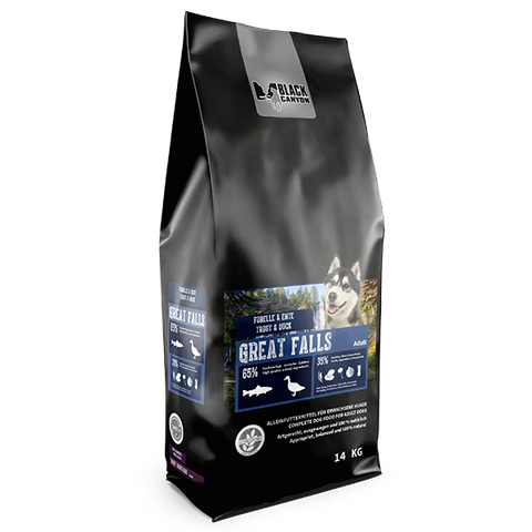 Hrana uscata caini BLACK CANYON Pastrav si Rata, 14 kg